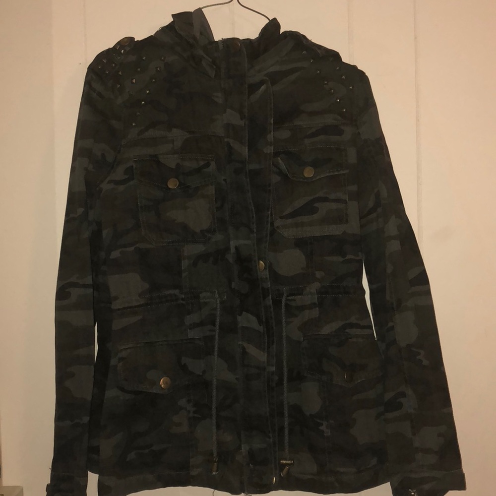 Camouflage jean jacket